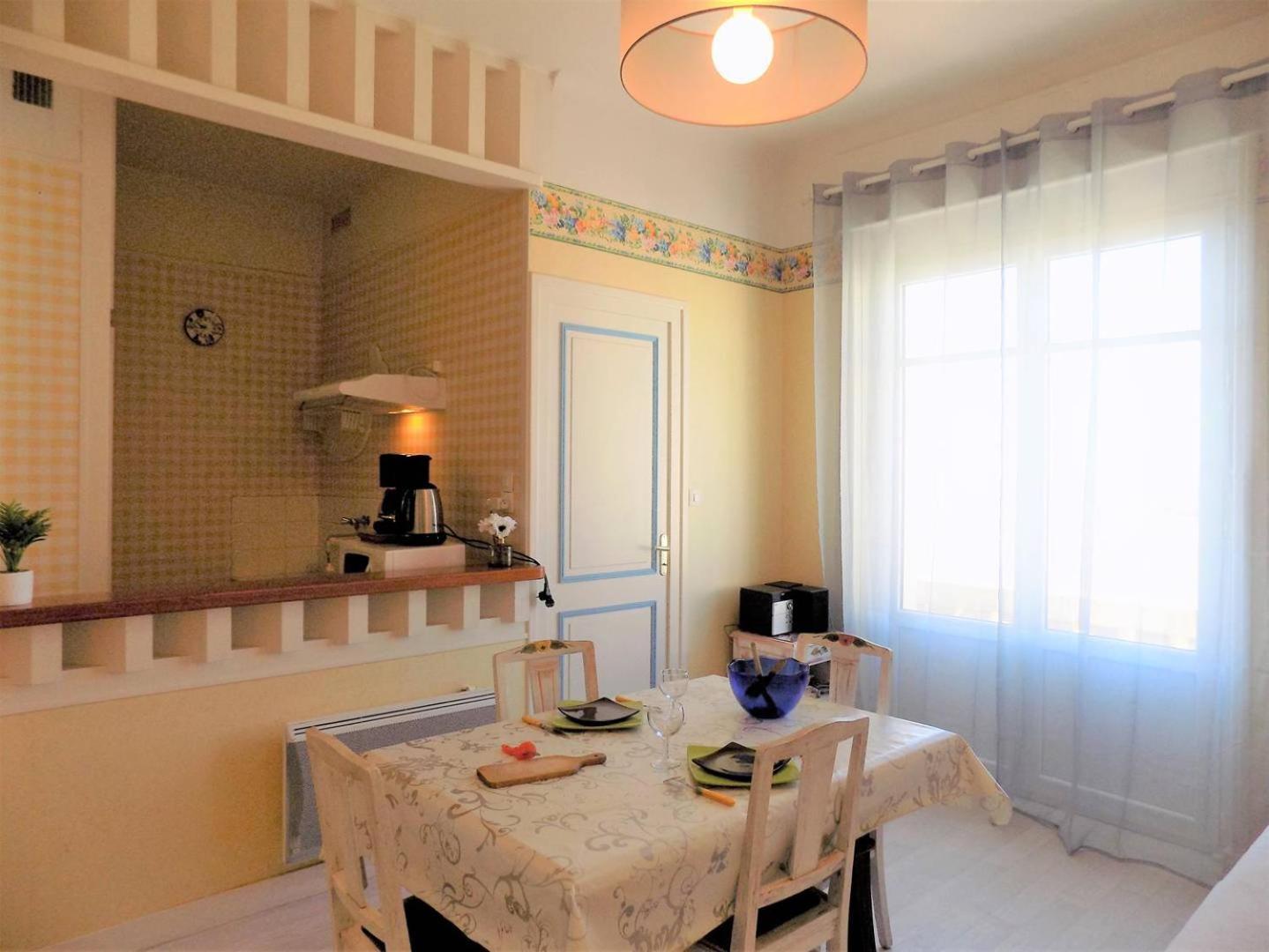 Royan Pontaillac - Studio Pleine Vue Mer - Ideal Petit Budget Exterior photo